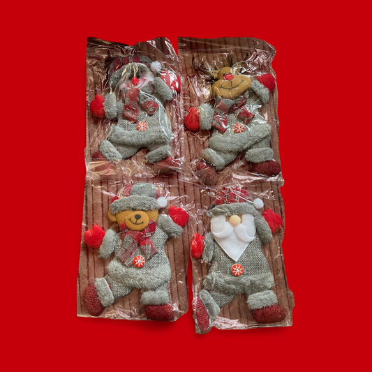 Set Of 4 Gorgeous Tree Decorations